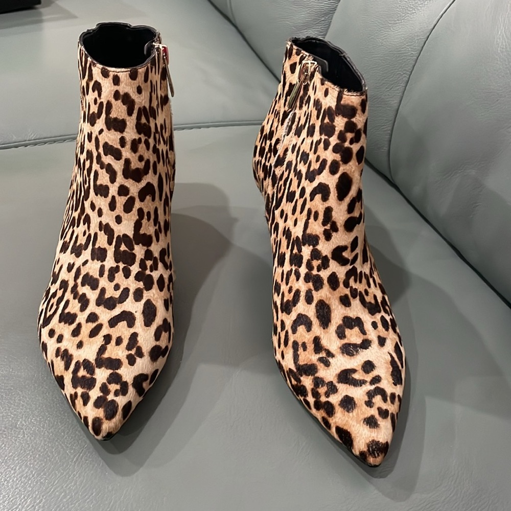 Sam Edelman booties - Picture 3 of 16